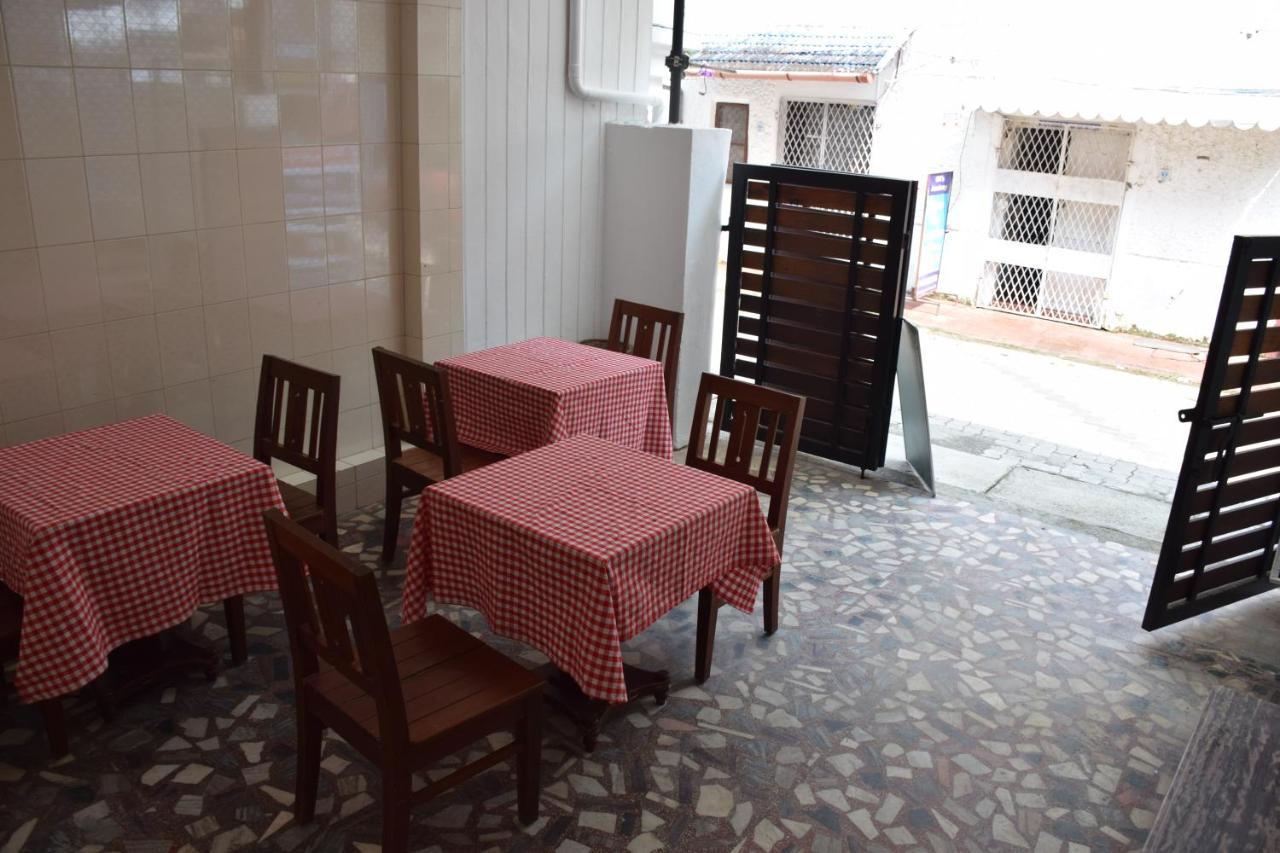 Fort Muziris Kochi Extérieur photo